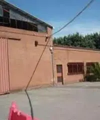 RifITI 048-AA881 - Capannone Industriale in Vendita a Roma - Portuense/Magliana di 1800 mq RifITI 048-AA881 - Capannone Industriale in Vendita a Roma - Portuense/Magliana di 1800 mq