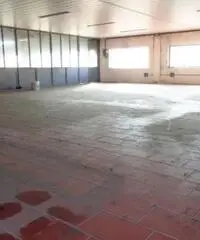 Vendita Capannone in Via Fermi 3 Vendita Capannone in Via Fermi 3