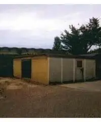 Vendita magazzino mq. 94 - Zona Altaura