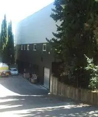 X/7 - Capannone a Perugia X/7 - Capannone a Perugia