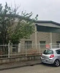 Rif: MC27716 - Capannone in Affitto a Piacenza Rif: MC27716 - Capannone in Affitto a Piacenza