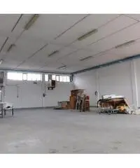 Capannone industriale in vendita a Cascina 300 mq  Rif: 462224 Capannone industriale in vendita a Cascina 300 mq  Rif: 462224