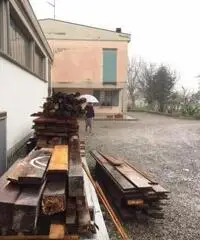 Capannone / Fondo in vendita a Reggio nell'Emilia, Masone