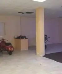 Vendita Magazzino in Via XXV Aprile Vendita Magazzino in Via XXV Aprile