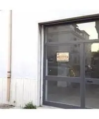 Vendita Magazzino in Via Tarquinia Vendita Magazzino in Via Tarquinia