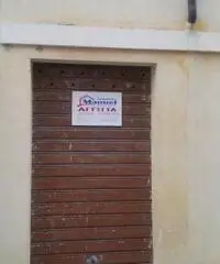 LOCALE USO DEPOSITO MQ 22 PI? ANTIBAGNO E BAGNO LOCALE USO DEPOSITO MQ 22 PI? ANTIBAGNO E BAGNO