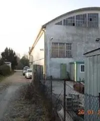 Vendita magazzino mq. 50 - Zona Baldasseria Bassa Vendita magazzino mq. 50 - Zona Baldasseria Bassa