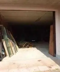 21631009-272 - Magazzino a Cunardo