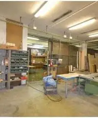 Vendita Magazzino da 919mq Vendita Magazzino da 919mq