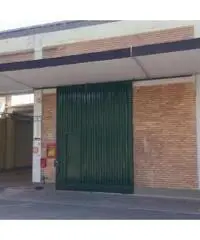 Quarto Inferiore: Affitto Capannone da 235mq Quarto Inferiore: Affitto Capannone da 235mq