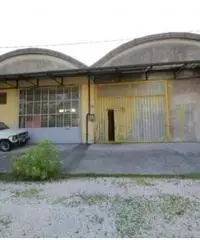 Affitto Capannone in Via Lithos Affitto Capannone in Via Lithos