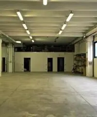Affitto Magazzino in Via Terranova Affitto Magazzino in Via Terranova