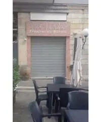 Centro città: Affitto Magazzino in Via Calabria