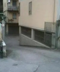 San Giusto A Signano: Vendita Laboratorio in Via Scandicci Alto San Giusto A Signano: Vendita Laboratorio in Via Scandicci Alto