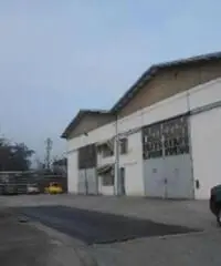 Capannone in Vendita a Cesena Capannone in Vendita a Cesena