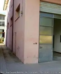 Centro città: Affitto Magazzino in Via Lepanto Centro città: Affitto Magazzino in Via Lepanto