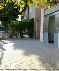 Centro città: Affitto Magazzino in Via Lepanto Centro città: Affitto Magazzino in Via Lepanto
