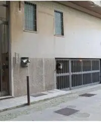 in affitto Privato magazzino Via Torrente Trapani mq 12 in affitto Privato magazzino Via Torrente Trapani mq 12