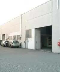 Affitto Capannone da 650mq Affitto Capannone da 650mq