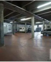 Affitto Capannone in centro commerciale strada coperta Affitto Capannone in centro commerciale strada coperta