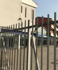 Affitto Capannone in via Sempione 184 Affitto Capannone in via Sempione 184