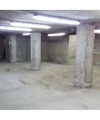 Vendita magazzino mq. 130 - Zona Centro Vendita magazzino mq. 130 - Zona Centro