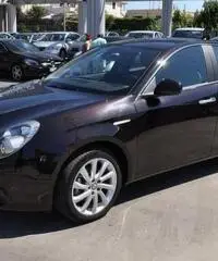 ALFA ROMEO Giulietta 1.6 JTDm-2 105 CV Distinctive rif. 7189557 ALFA ROMEO Giulietta 1.6 JTDm-2 105 CV Distinctive rif. 7189557