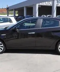 ALFA ROMEO Giulietta 1.6 JTDm-2 105 CV Distinctive rif. 7189557 ALFA ROMEO Giulietta 1.6 JTDm-2 105 CV Distinctive rif. 7189557