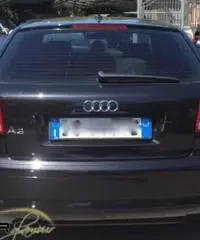 AUDI A3 1.9 TDI*NAVI*BLUETOOTH*CERCHI 17*VETRI OSCURATI!!! rif. 6774097 AUDI A3 1.9 TDI*NAVI*BLUETOOTH*CERCHI 17*VETRI OSCURATI!!! rif. 6774097