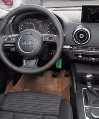 Audi A3 Audi A3 Sportback Ambition 1.6 TDI S line Navi 18`