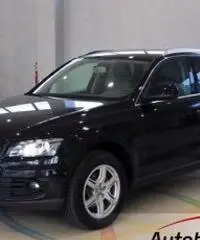 AUDI Q5 2.0 TFSI QUATTRO ''ADVANCED'' S-TRONIC 211 CV AUDI Q5 2.0 TFSI QUATTRO ''ADVANCED'' S-TRONIC 211 CV