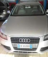 Auto in eccellenti condizioni Auto in eccellenti condizioni