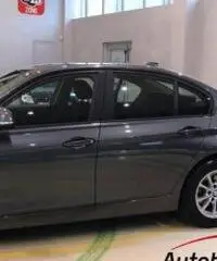 BMW 318 D STEPTRONIC