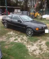 BMW 323