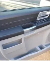 CHRYSLER Grand Voyager 2.8 CRD DPF Touring Km 150.000 Dic. 2oo8 rif. 3934170