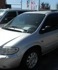 Chrysler Voyager 2499 CC CRD Chrysler Voyager 2499 CC CRD
