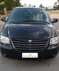 Chrysler Voyager 2.5 CRD cat LE Chrysler Voyager 2.5 CRD cat LE