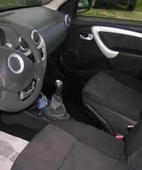 DACIA Sandero 1.4 8V GPL Lauréate rif. 7130843 DACIA Sandero 1.4 8V GPL Lauréate rif. 7130843