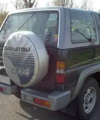 Daihatsu Feroza