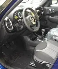 FIAT 500L 1.6 Multijet 120 CV LOUNGE TETTO PANORAMICO rif. 5751745 FIAT 500L 1.6 Multijet 120 CV LOUNGE TETTO PANORAMICO rif. 5751745