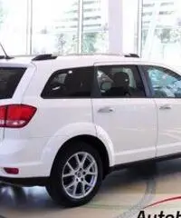 FIAT FREEMONT 2.0 MJT AWD LOUNGE 4X4 7 POSTI AUTOMATICA 170 CV FIAT FREEMONT 2.0 MJT AWD LOUNGE 4X4 7 POSTI AUTOMATICA 170 CV