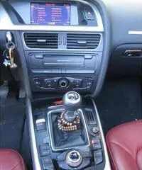 Audi A5 Cabrio 2.0 TDI F.ap. Ambition Audi A5 Cabrio 2.0 TDI F.ap. Ambition