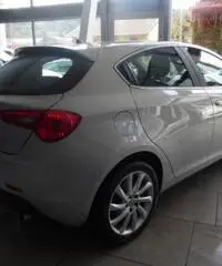 ALFA ROMEO Giulietta 2.0 JTDm-2 150 CV Distinctive,KM CERTIFICATI rif. 7110482 ALFA ROMEO Giulietta 2.0 JTDm-2 150 CV Distinctive,KM CERTIFICATI rif. 7110482
