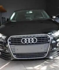 AUDI A1 SPB 1.6 TDI 105 CV Attraction,XENO,KM CERTIFICATI rif. 7156339 AUDI A1 SPB 1.6 TDI 105 CV Attraction,XENO,KM CERTIFICATI rif. 7156339
