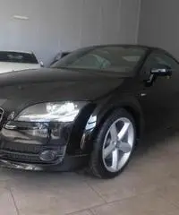 AUDI TT Coupé 2.0 TFSI,S-LINE,XENO,18 AUDI TT Coupé 2.0 TFSI,S-LINE,XENO,18