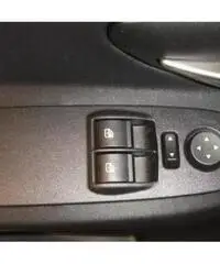 Lancia Ypsilon 1.2 69 CV 5 porte Gold Lancia Ypsilon 1.2 69 CV 5 porte Gold