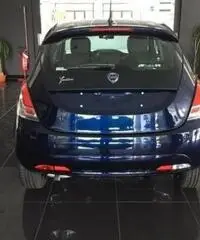Lancia Ypsilon 1.3 MJT 95 CV 5p. S&S Silver Lancia Ypsilon 1.3 MJT 95 CV 5p. S&S Silver
