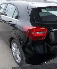 MERCEDES-BENZ A 180 d Sport rif. 7065703