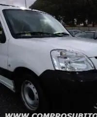 CITROEN Berlingo 1.4 4p. Bi Energy M 20 First Van rif. 7196124 CITROEN Berlingo 1.4 4p. Bi Energy M 20 First Van rif. 7196124