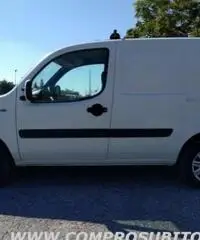 FIAT Doblo Doblò 1.6 16V Nat.Pow. PC-TA Carg.Lam.SX rif. 7196097 FIAT Doblo Doblò 1.6 16V Nat.Pow. PC-TA Carg.Lam.SX rif. 7196097